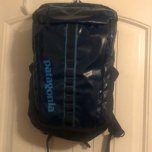 Patigonia Black Hole Pack 25L